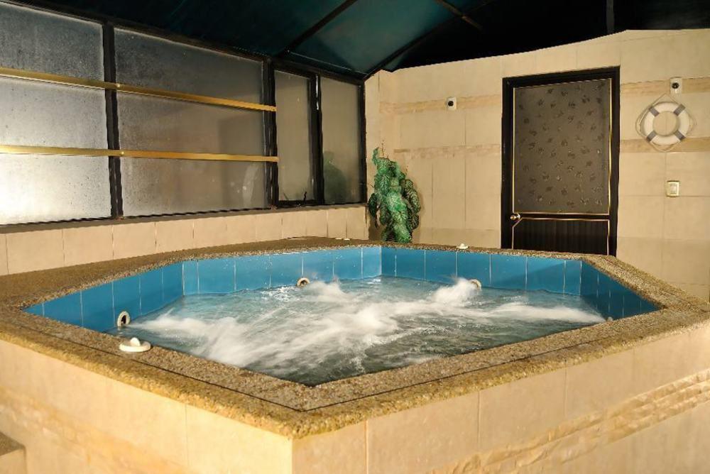 Hotel Prado Internacional Лоха Екстериор снимка